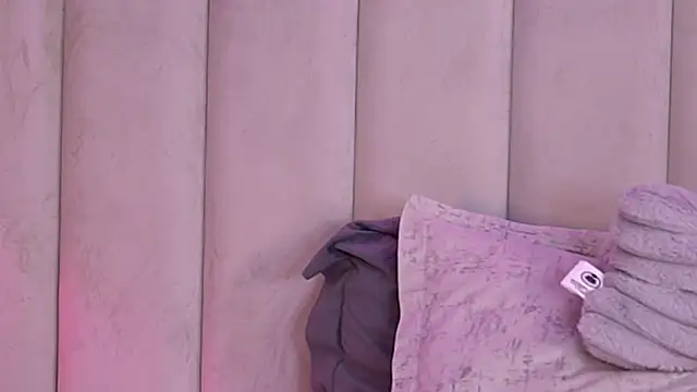 RaisaKali live sex cam