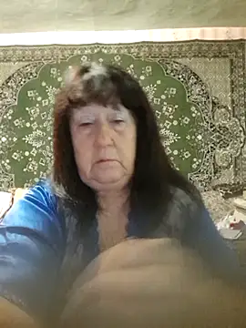 CrystalLime6411 live sex cam