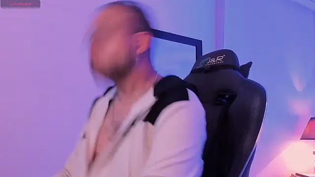 MarkWolfe1 live sex cam