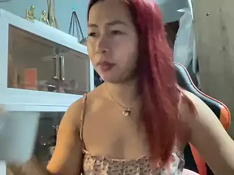 UrLove_Marga live sex cam