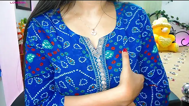 thyAnvi live sex cam