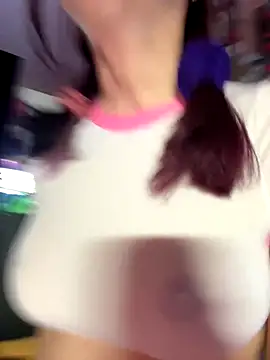 sexymelli18 live sex cam