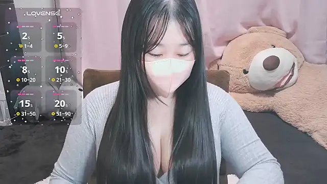 yuinyan3150 live sex cam