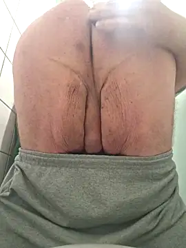 Tataurs live sex cam