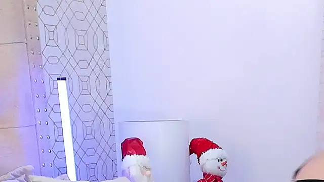 SuccubusDolly live sex cam