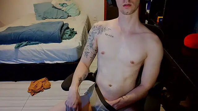 SweetGoodBoy22 live sex cam