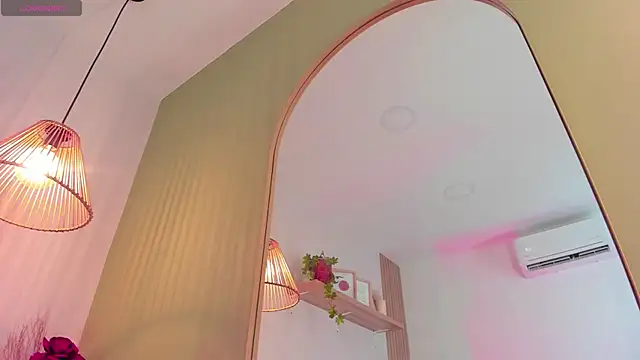 Cristalfoxy_ live sex cam