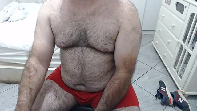 MysterBearMG live sex cam