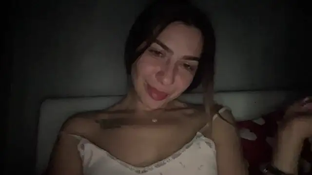 sarrah_rossy's cam snapshot