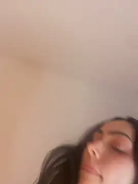 Baby_Mia_pires live sex cam