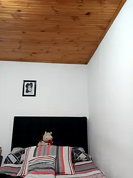 coupledesire18 live sex cam