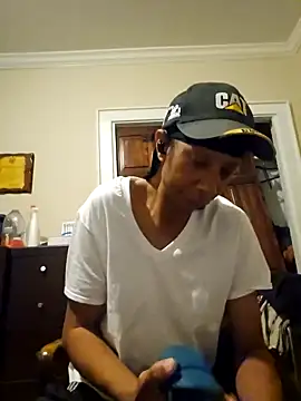 Vybezmaster live sex cam