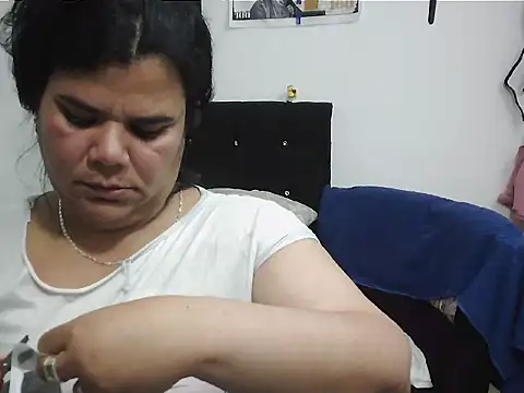 Boycuriousxxx live sex cam