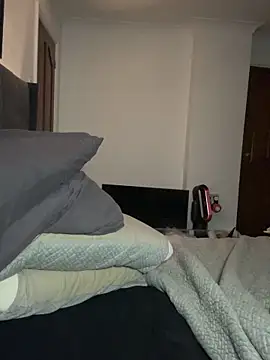 Charleigh_xx's cam snapshot