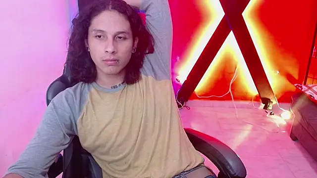 alan_dominat's cam snapshot