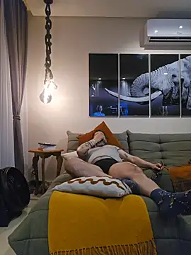 lorenzoDaddy's cam snapshot