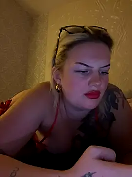 AureliaStar's cam snapshot