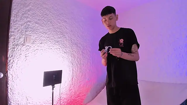 zeus_blaze live sex cam