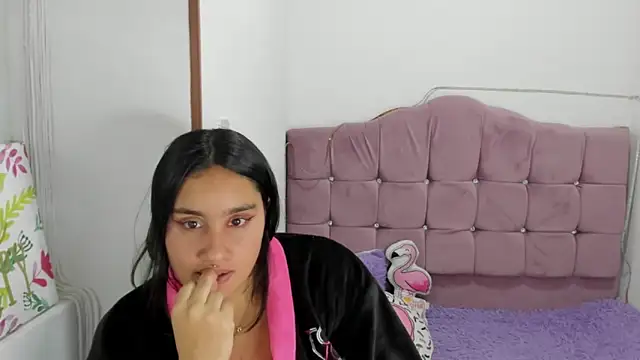 Caroline_rodriguez_9's cam snapshot