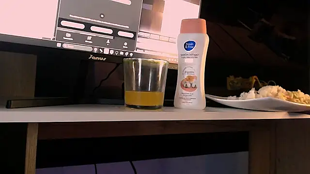 solarboom18's cam snapshot