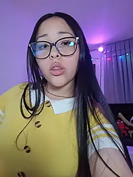 Bella-Gema live sex cam