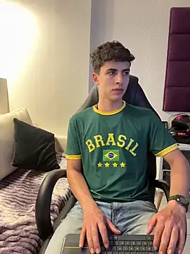 AdrianRinaldi live sex cam