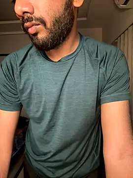 BeardedBulge's cam snapshot