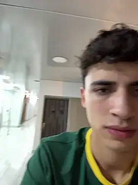 AdrianRinaldi live sex cam