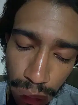 OfficialMineirinho live sex cam