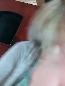 Mommygetnaughty live sex cam