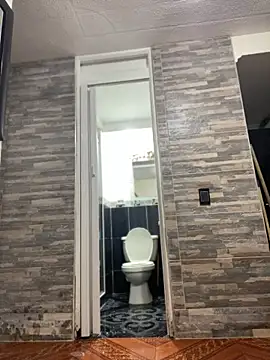 Abby-LS live sex cam