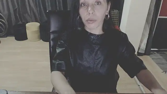 GoldenSasha's web cam