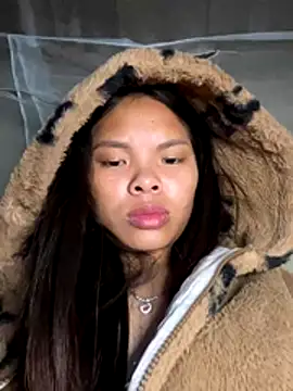 hello-cute's cam snapshot