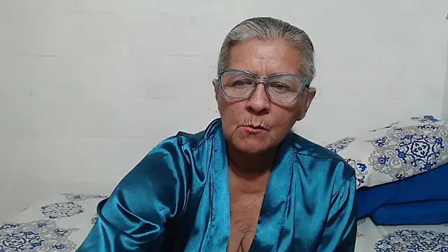 candy_mature_ live sex cam