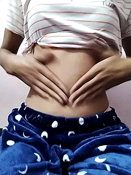 Vanee-23 live sex cam