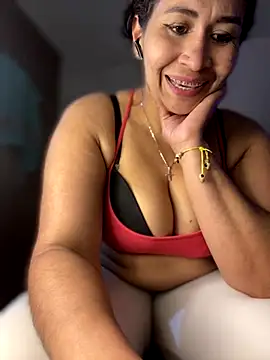 Carola-Ross live sex cam