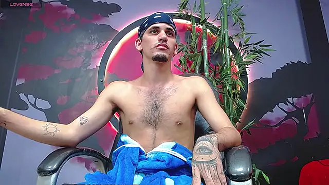 Dirty_Kingg live sex cam