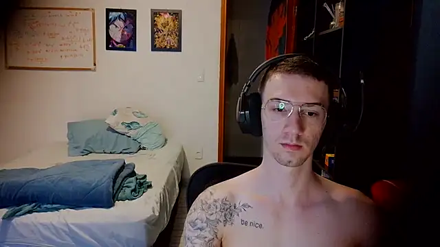 SweetGoodBoy22 live sex cam