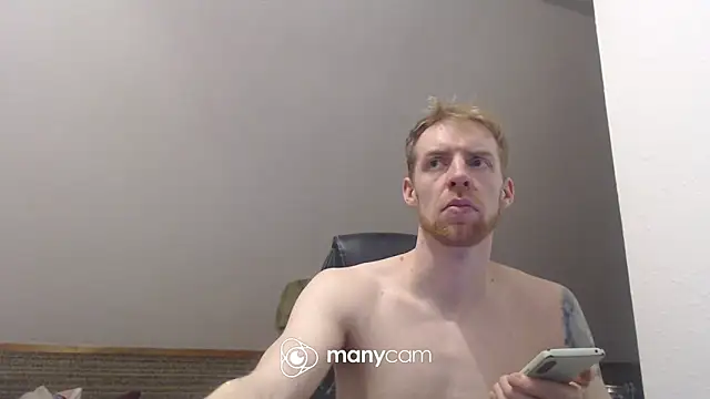 Milkyman7 live sex cam