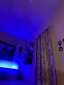 Matt_your_master_ live sex cam