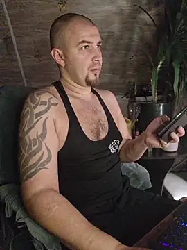 Foxyshaved live sex cam