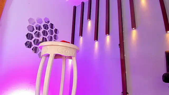 Sophia_Cameron live sex cam