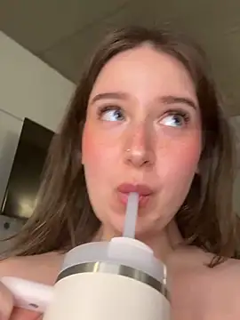 nerdynina live sex cam