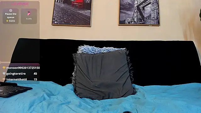 Sweet_Alessandre live sex cam