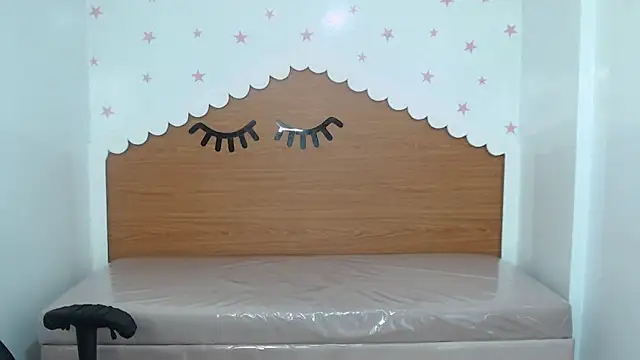 scarlett_percy_t live sex cam