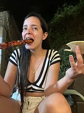 Mia_jhoonson live sex cam