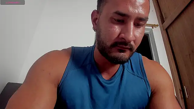 curt_xxx live sex cam