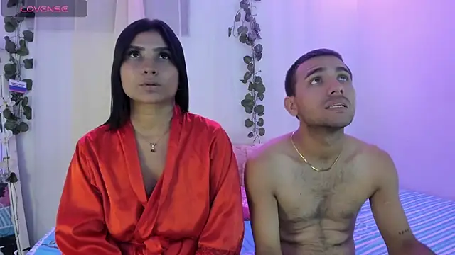 catalina_and_roger live sex cam