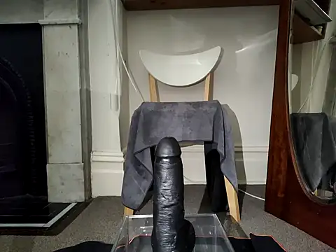 MystiqueRider live sex cam