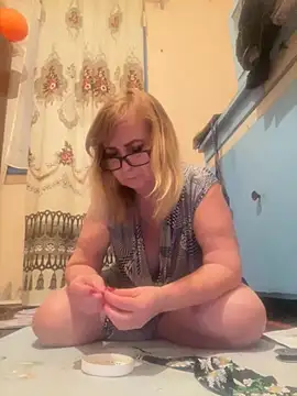 Irina2909@xh live sex cam